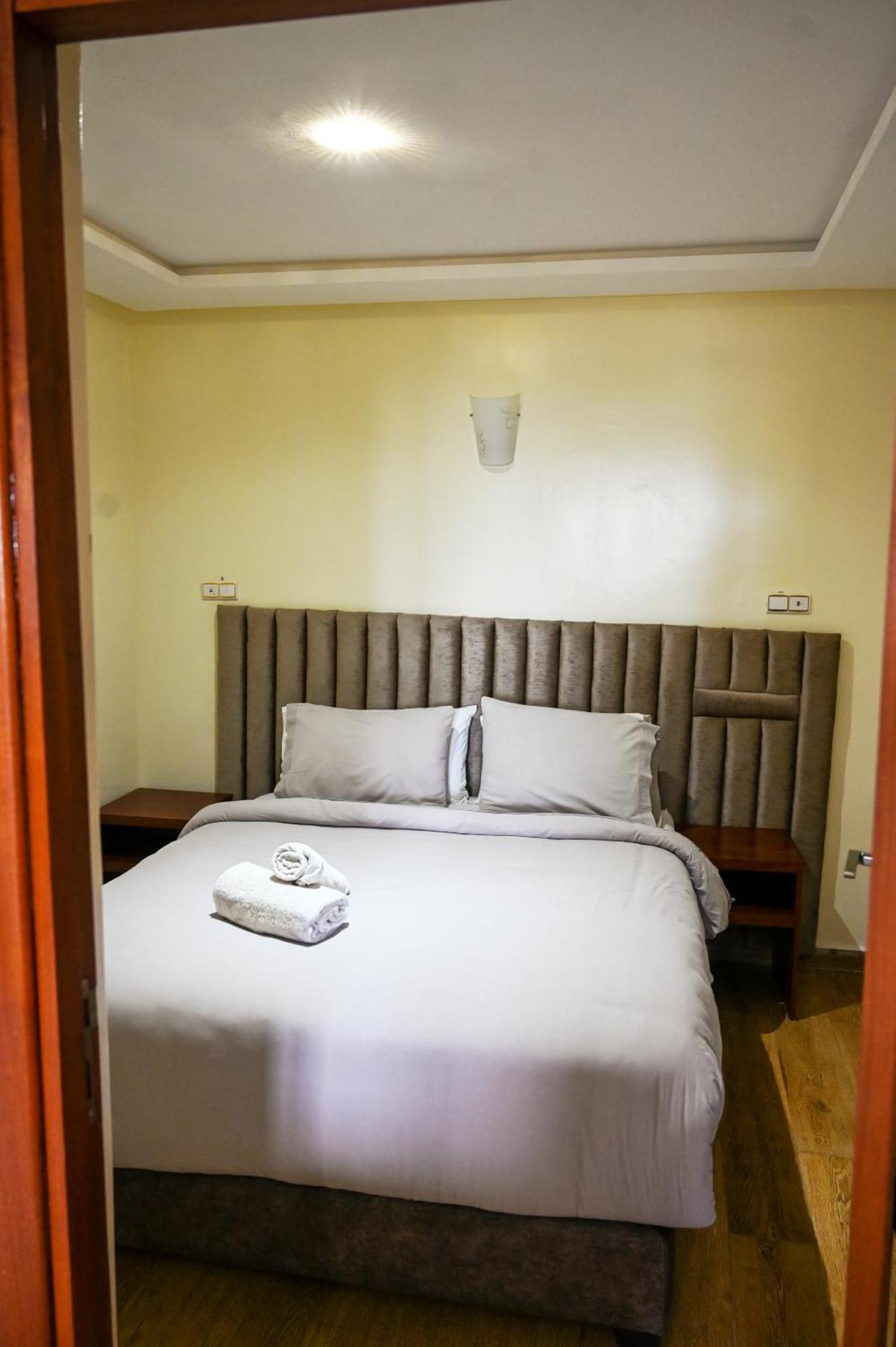Hotel Jawharat เอลจาดิด้า ภายนอก รูปภาพ